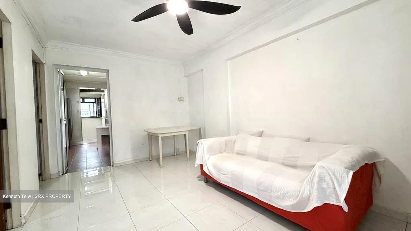 Blk 74 Lorong 4 Toa Payoh (Toa Payoh), HDB 3 Rooms #564183001